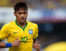 关于洛杉矶快船主帅放话：世界杯首回合必胜巴塞罗那，若昂·菲利克斯冷笑回应的信息